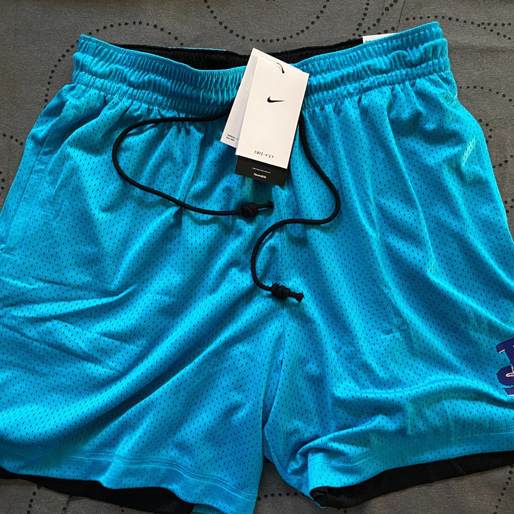 NIKE SPACE JAM REVERSIBLE BASKETBALL SHORTS MEN $60 - Picture 2 of 6